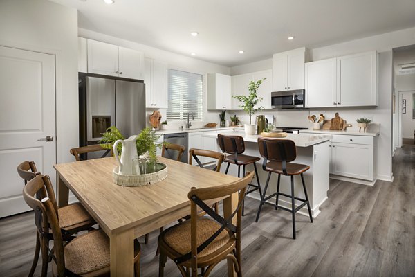 dining room at Sagewind Ranch Apartments 