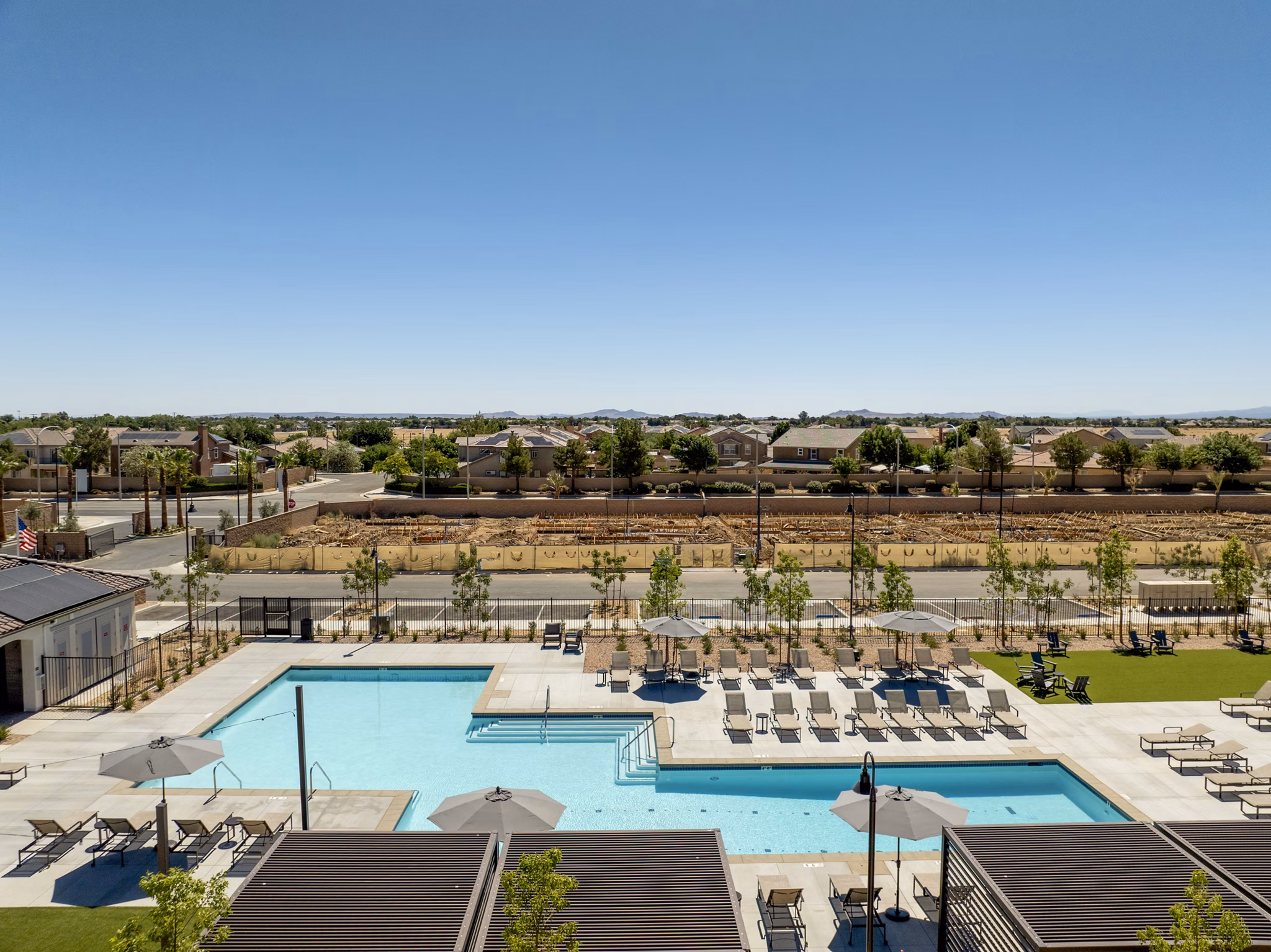 pool at Sagewind Ranch Apartments
