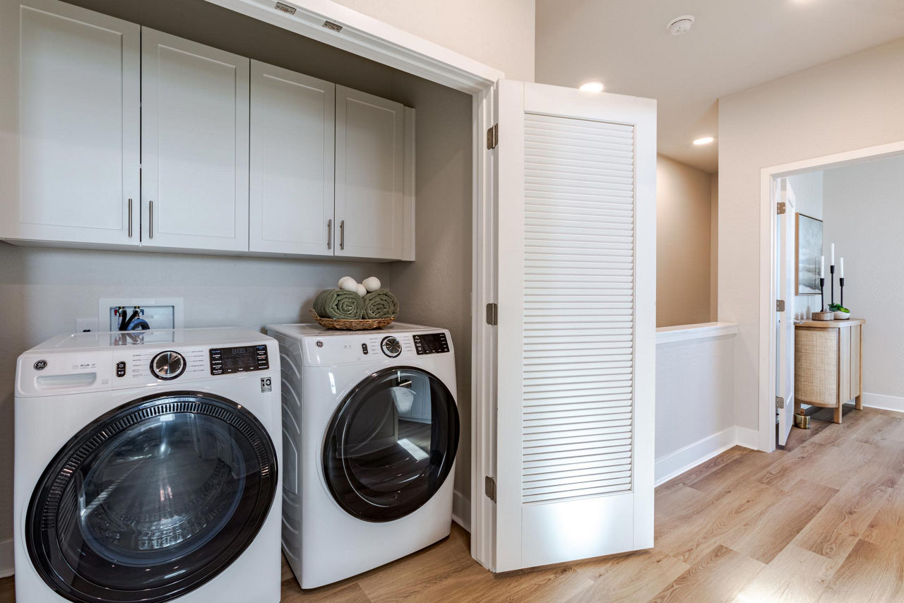 Laundry room at Summerwell Peoria Place