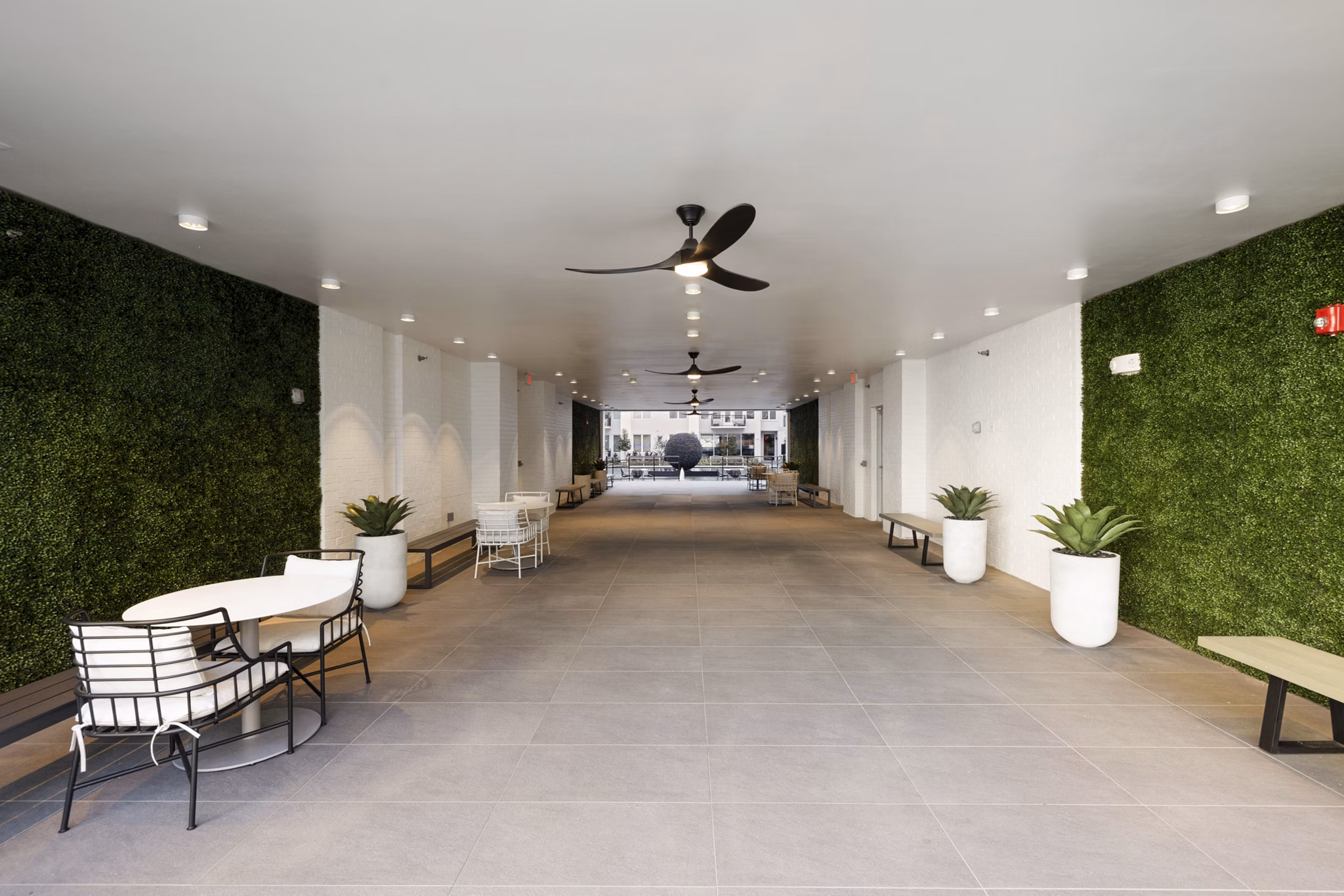 courtyard at Reverie at River Hollow Apartments