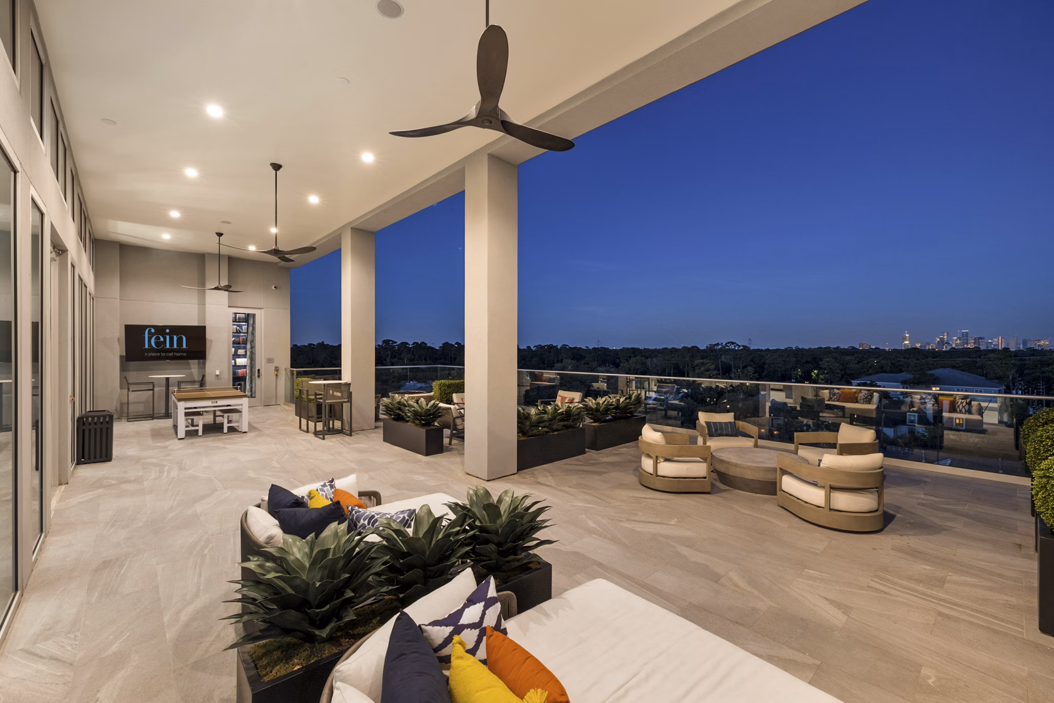 rooftop deck at Reverie at River Hollow Apartments