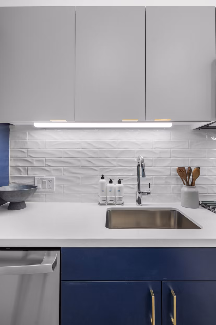kitchen at Maxwell Apartments