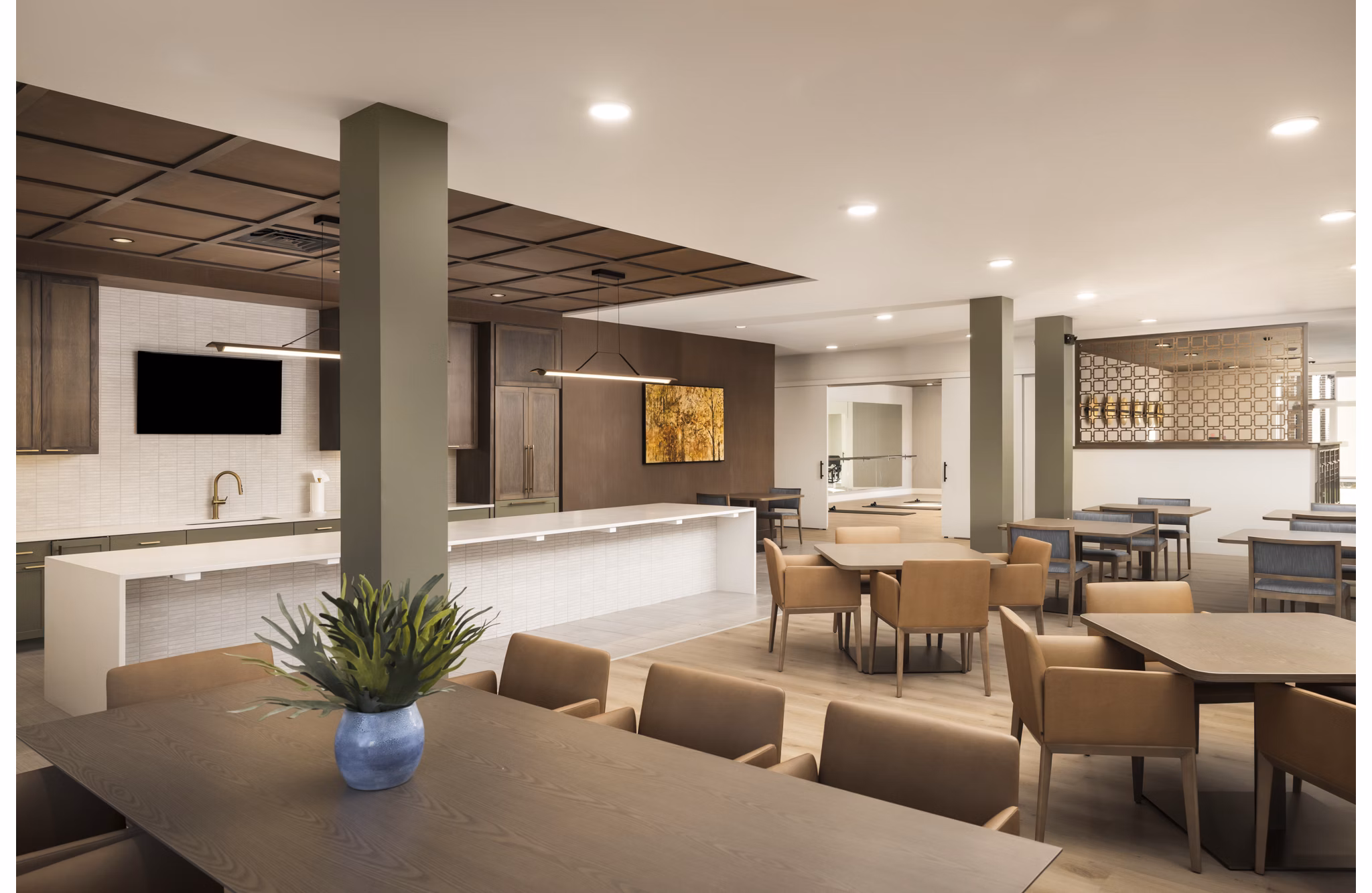 clubhouse at Aspendale Centennial Apartments 