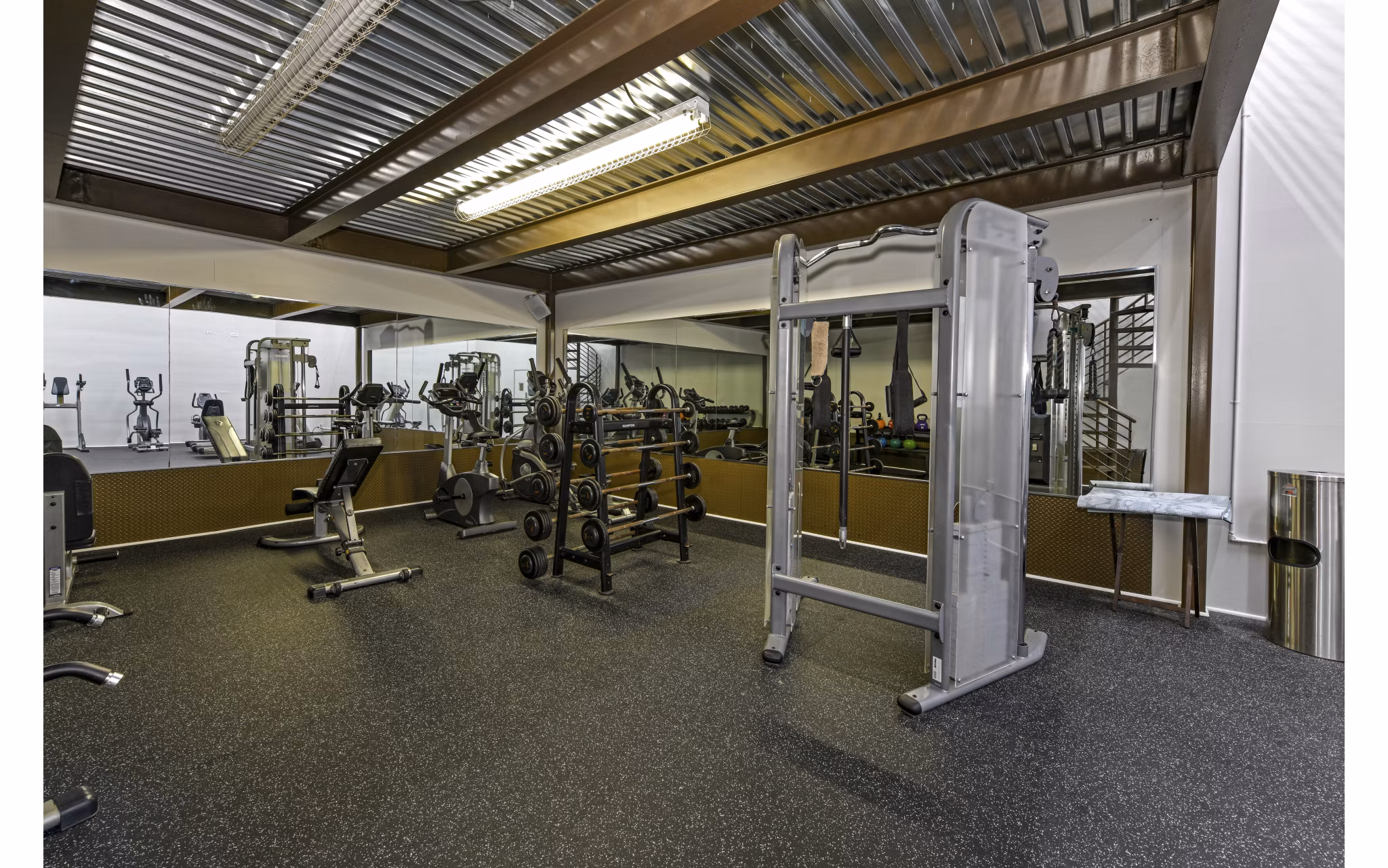 fitness center at Avana Cityview Apartments