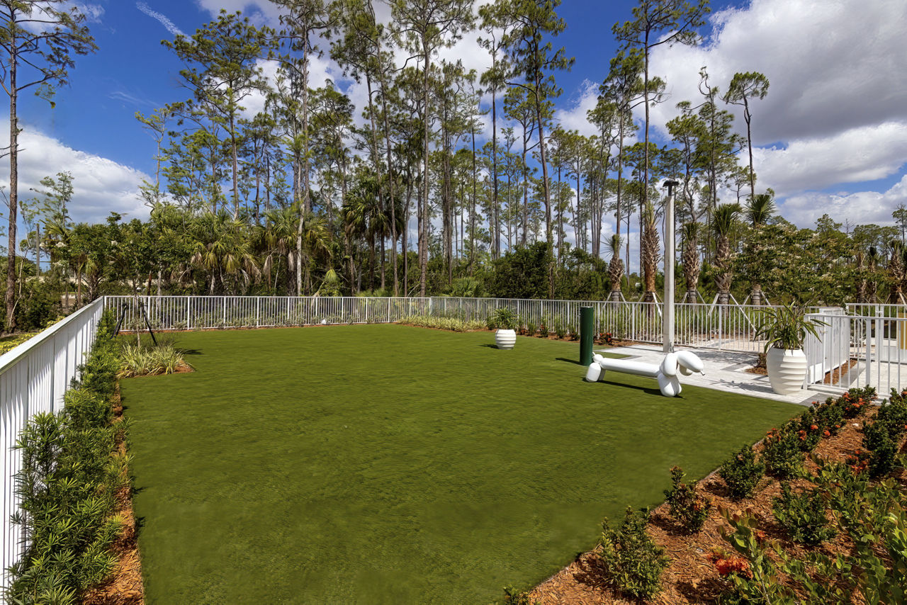 Dog park at Marlowe Naples