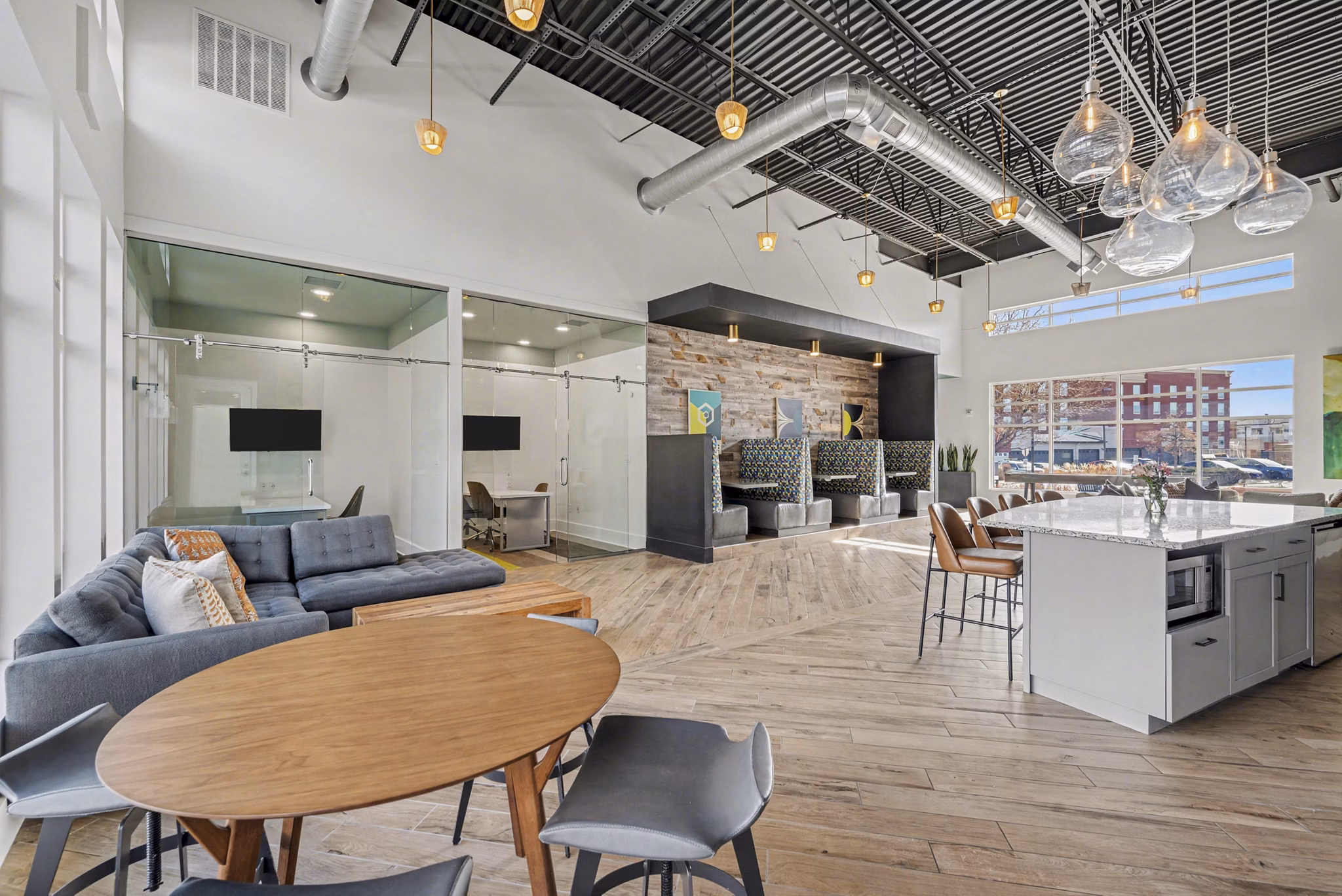 clubhouse at Water Tower Flats Apartments