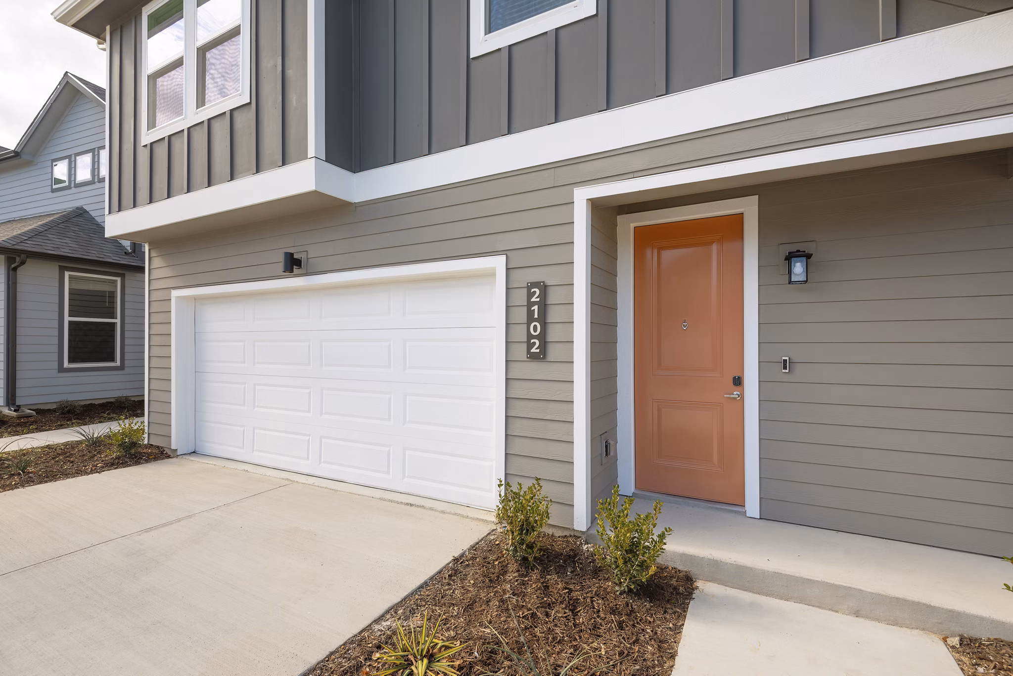 exterior at Arista McKinney Apartments 