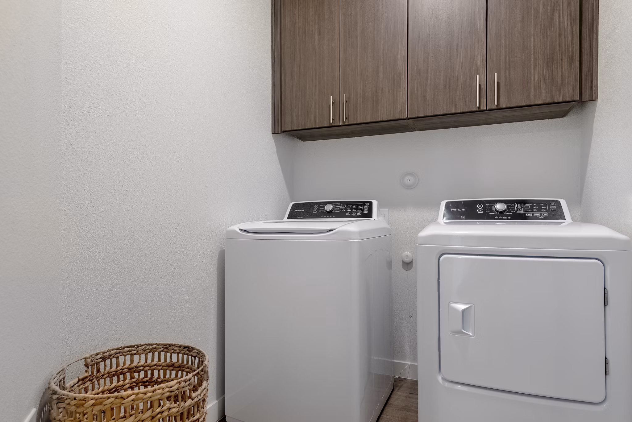 laundry facilities at Arista McKinney Apartments 
