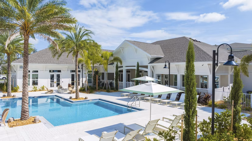 pool at Lantana at Cypress Cay Apartments