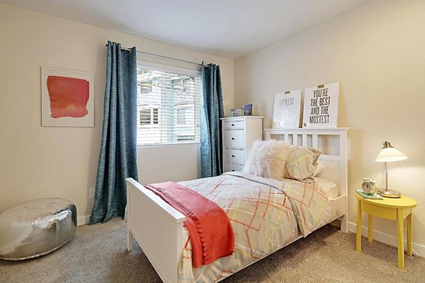 bedroom at Hidden River Townhomes Apartments 