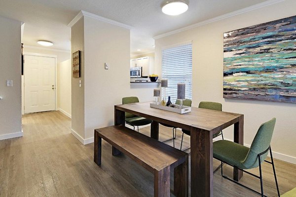 at Hidden River Townhomes Apartments 