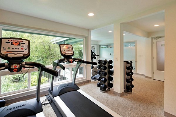 fitness center at Hidden River Townhomes Apartments 