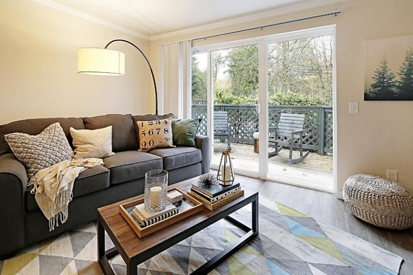 living room at Hidden River Townhomes Apartments 
