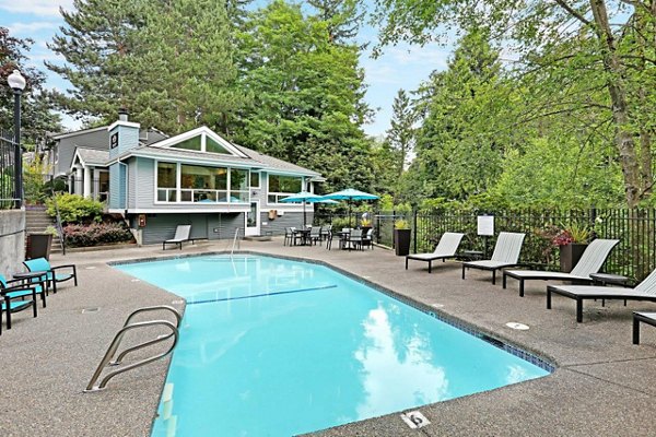 pool at Hidden River Townhomes Apartments 