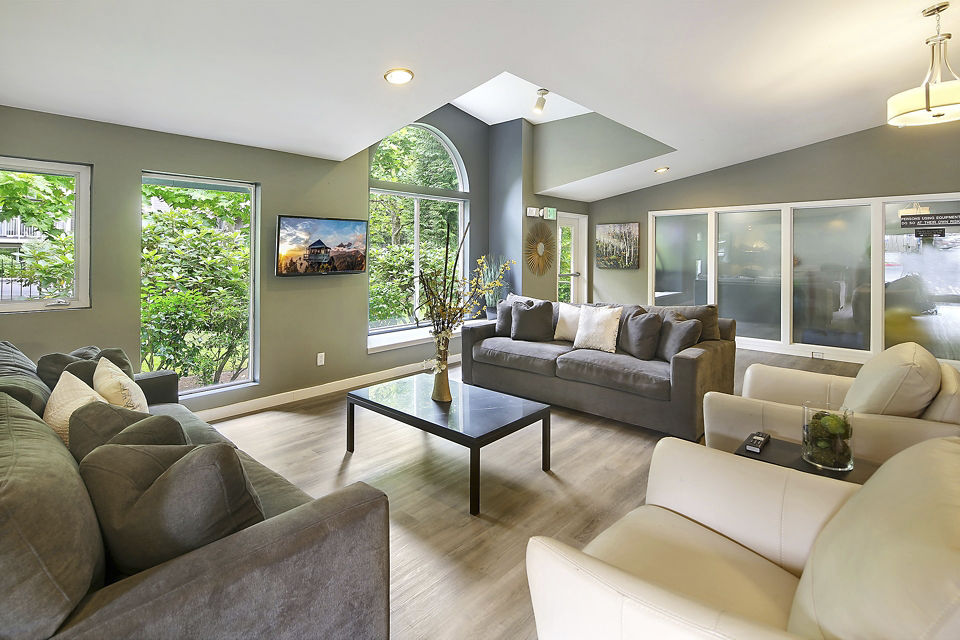 clubhouse at Vista Ridge Apartments 