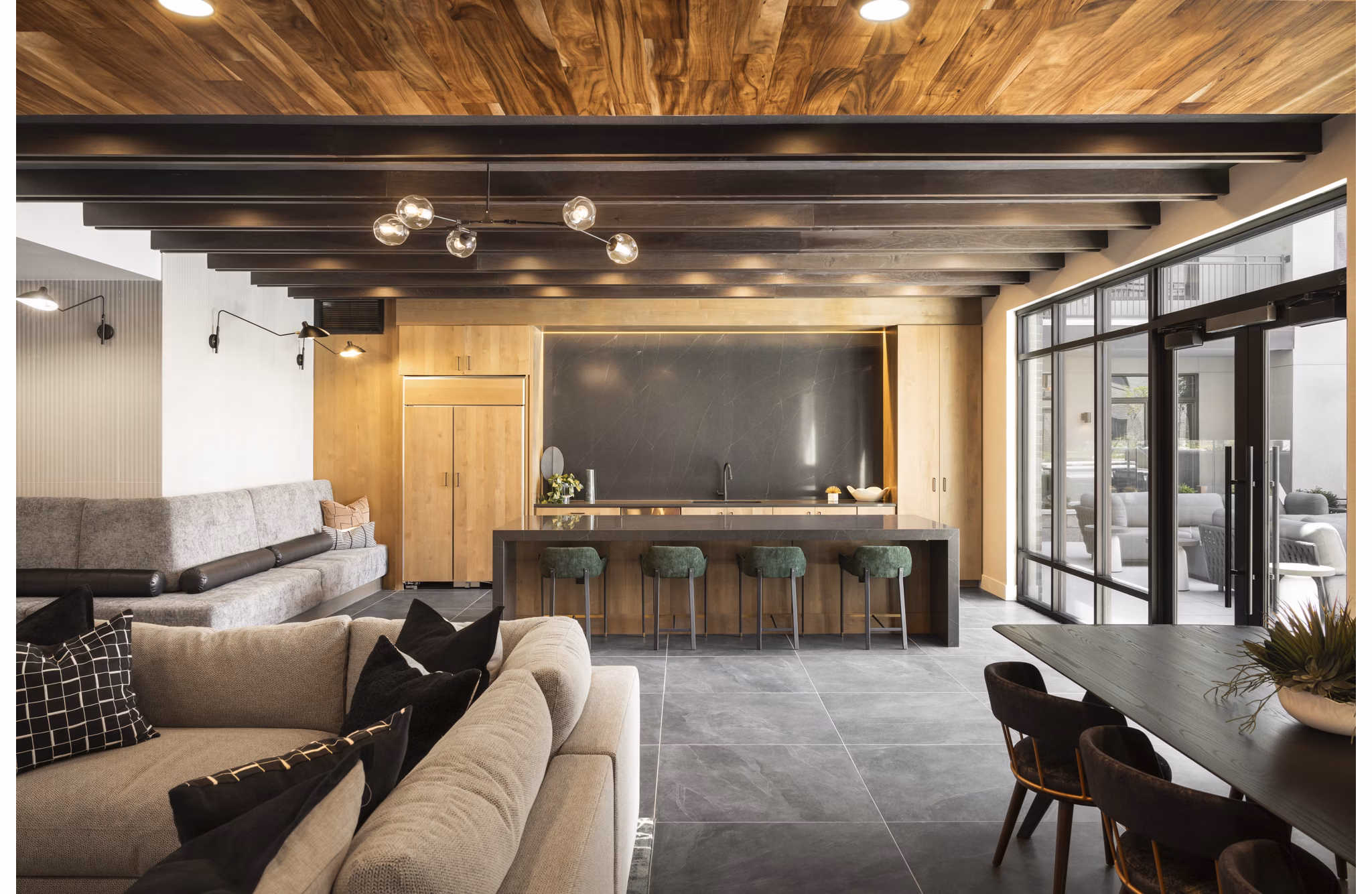 clubhouse at Dorian Apartments