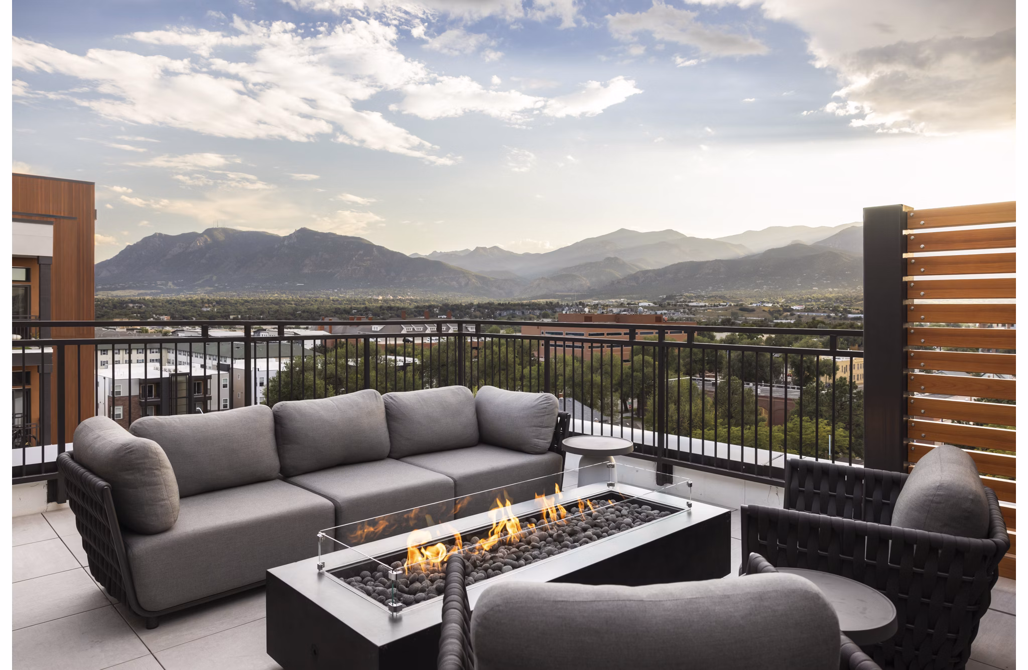 patio at Dorian Apartments