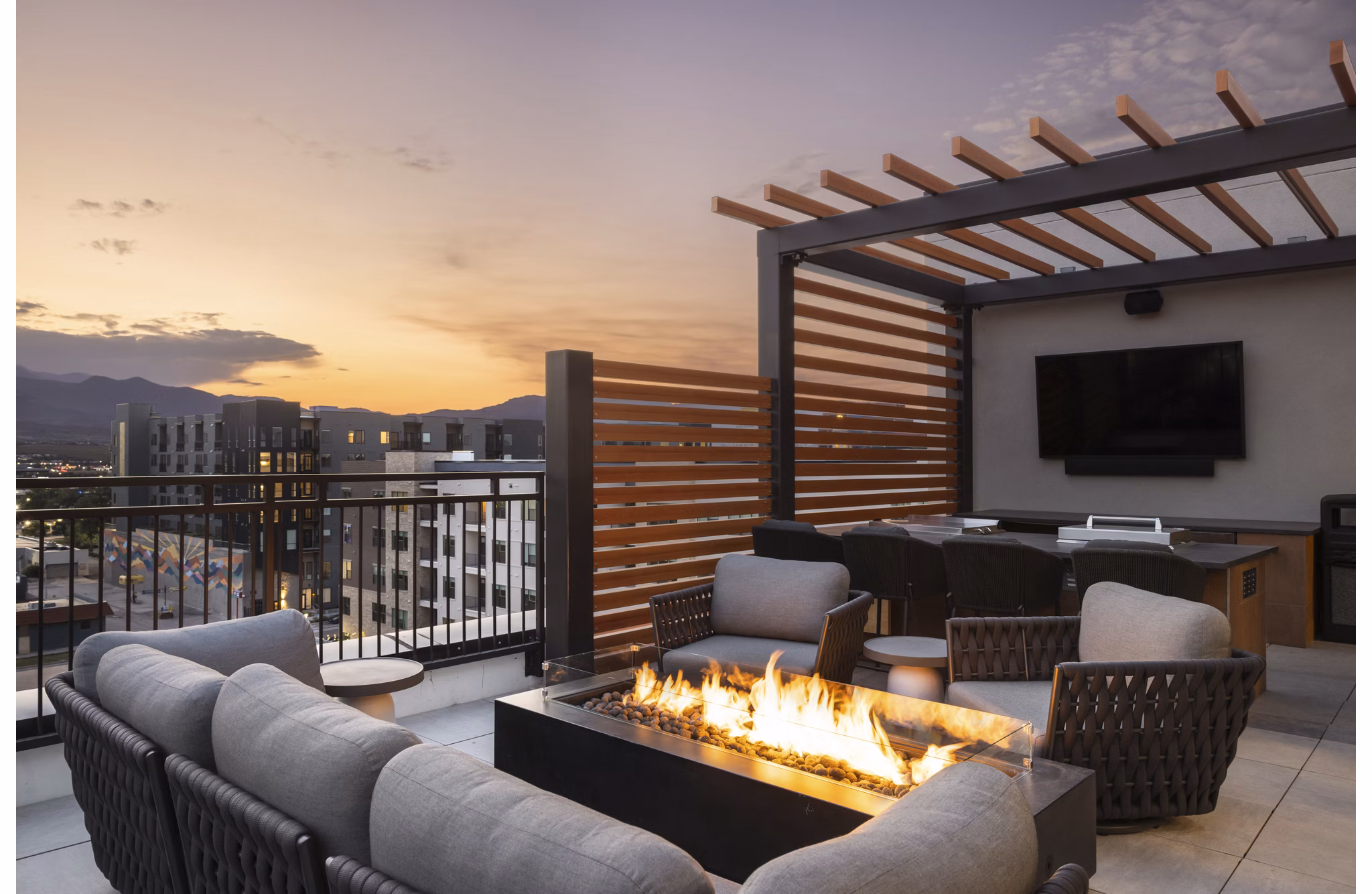 patio at Dorian Apartments