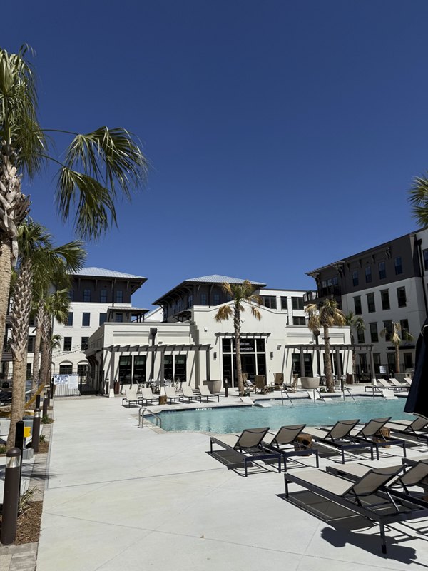 pool at Atlantic Nowell Creek Apartments