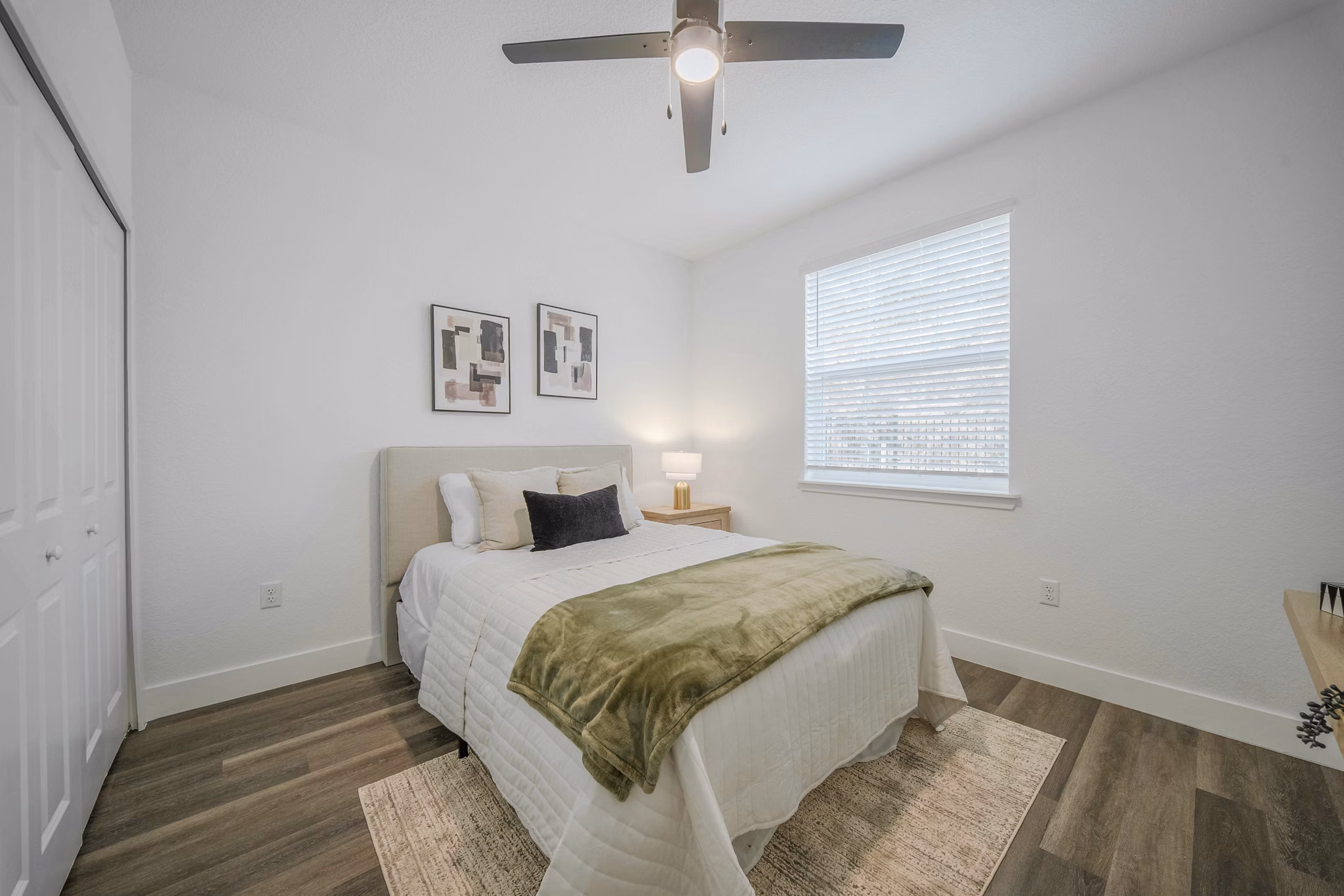 bedroom at Mason's Ridge Apartments