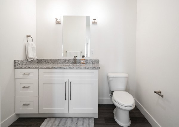 Modern bathroom with sleek fixtures at Klein Huis in Turner Mill Apartments