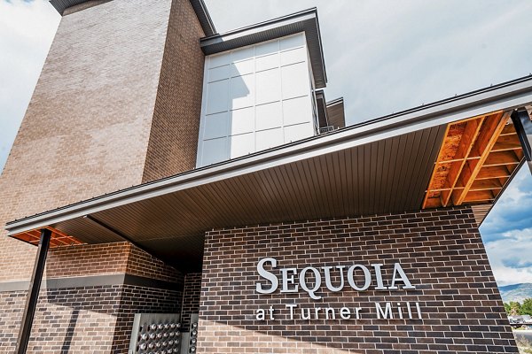 Sequoia Apartments at Turner Mill: Contemporary design in luxury apartment community