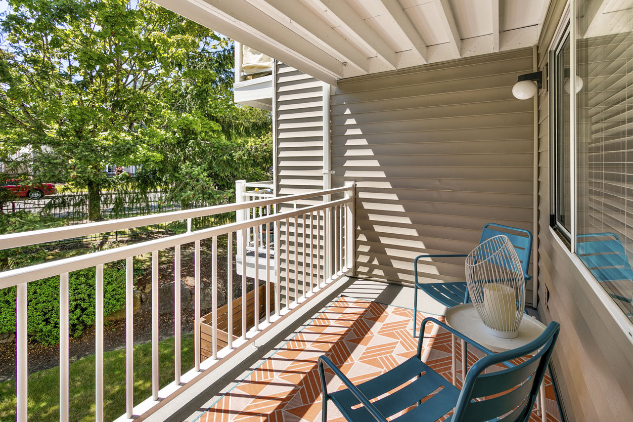 Alaire Apartment Homes Renton Wa 24 of 27