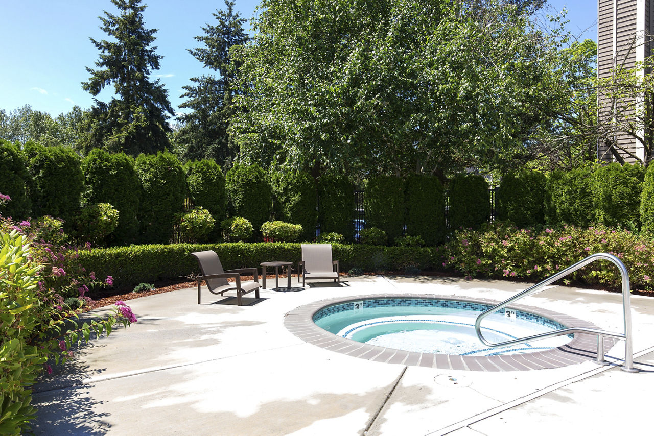 Alaire Apartment Homes Renton Wa 3 of 12