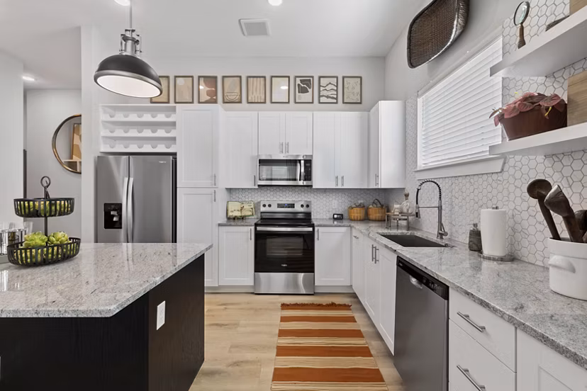 kitchen at Lakesound Apartments