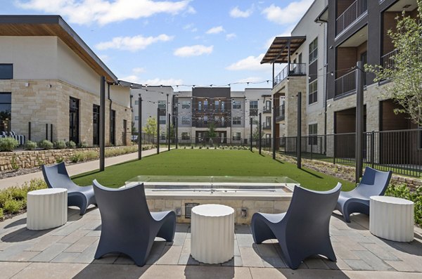 recreational area at Lakesound Apartments