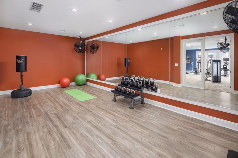 fitness center at Ardmore & 28th Apartments