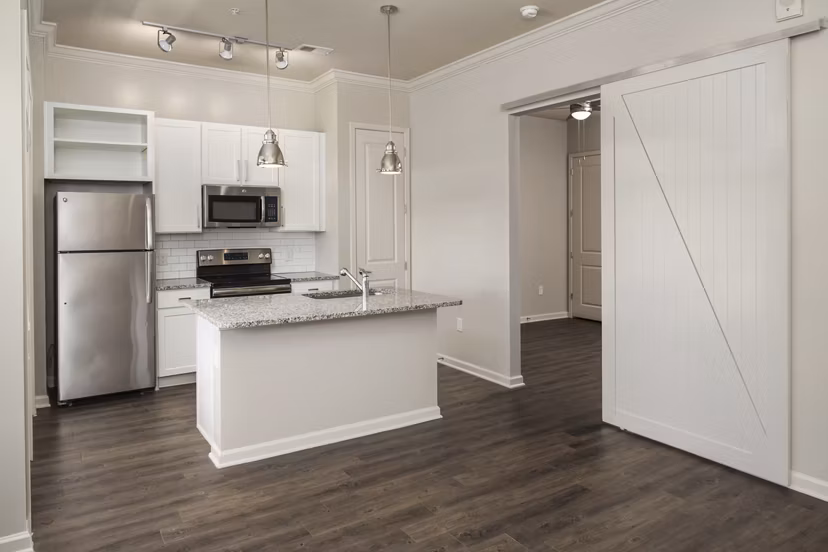 kitchen at Ardmore & 28th Apartments