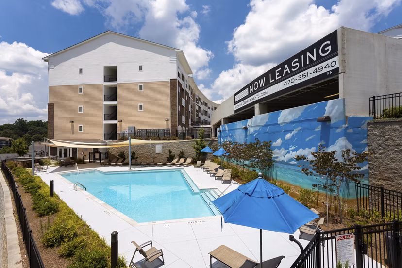 pool at Ardmore & 28th Apartments