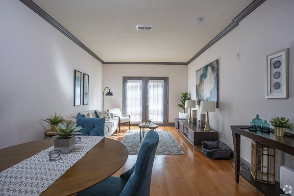 Dining area with modern furnishings at CB Lofts Apartments in Atlanta