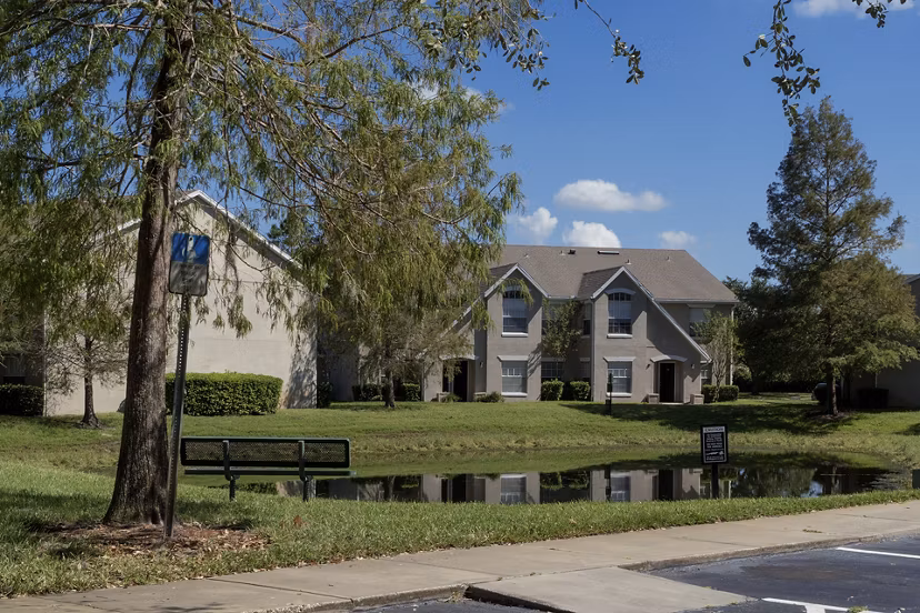 neighborhood at Highpoint Club Apartments