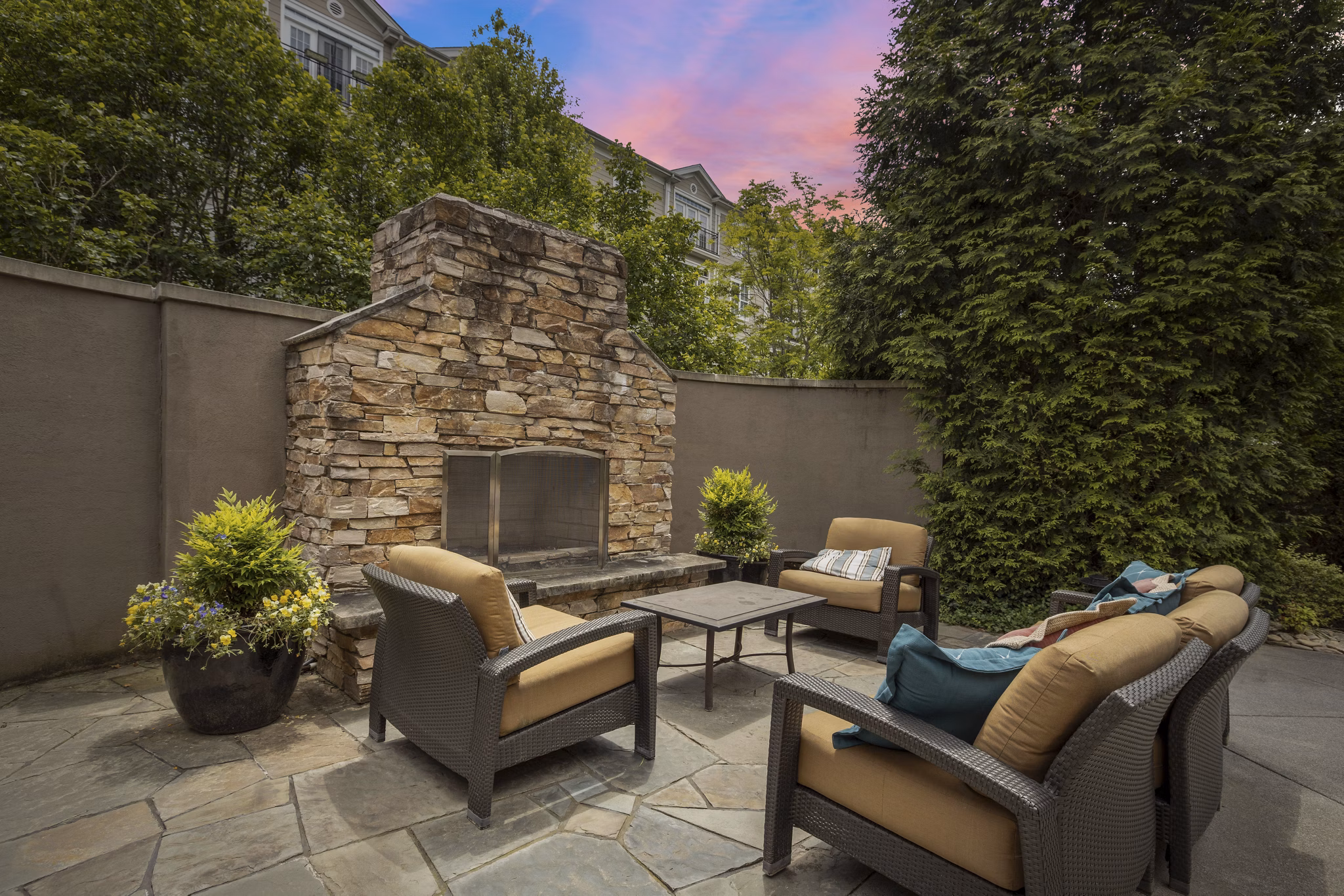 grill area at Magnolia Heights Apartments 