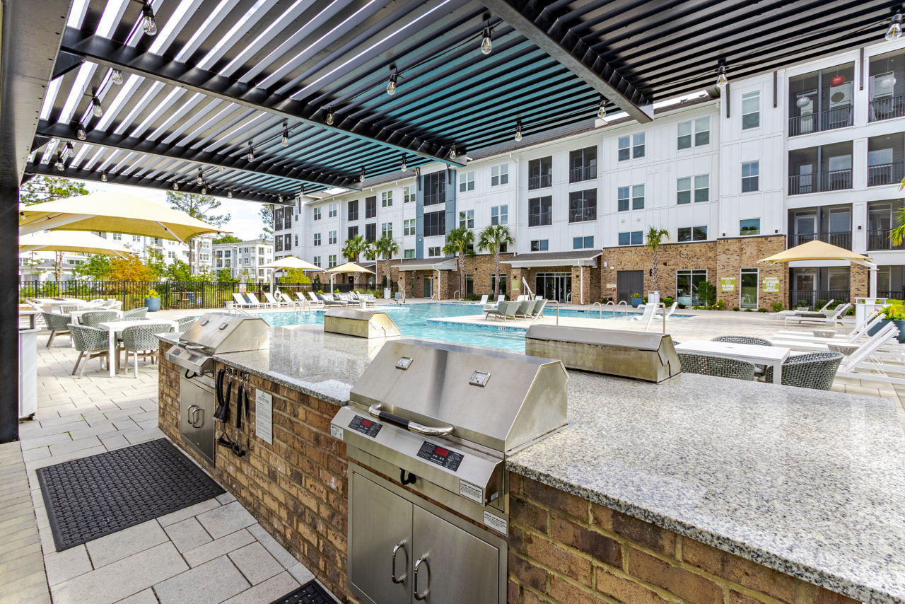 Grill area at Satori West Ashley