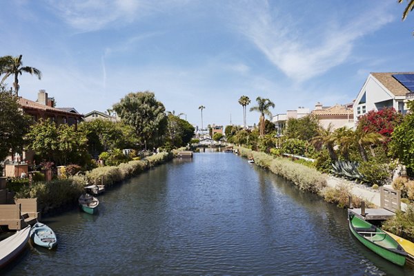 Dolphin Marina: Waterfront luxury apartments with ocean views in Marina del Rey
