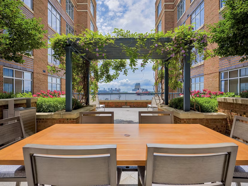 grill area at The Crescent at Fells Point Apartments