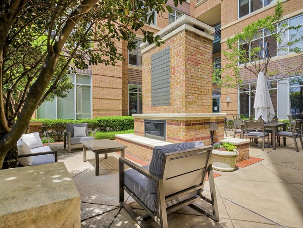 grill area at The Crescent at Fells Point Apartments