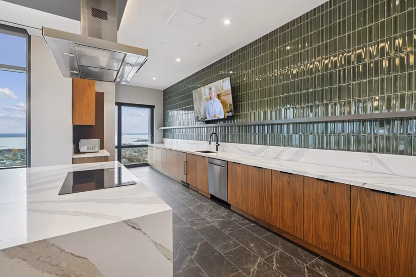 clubhouse at The Leaf Apartments 