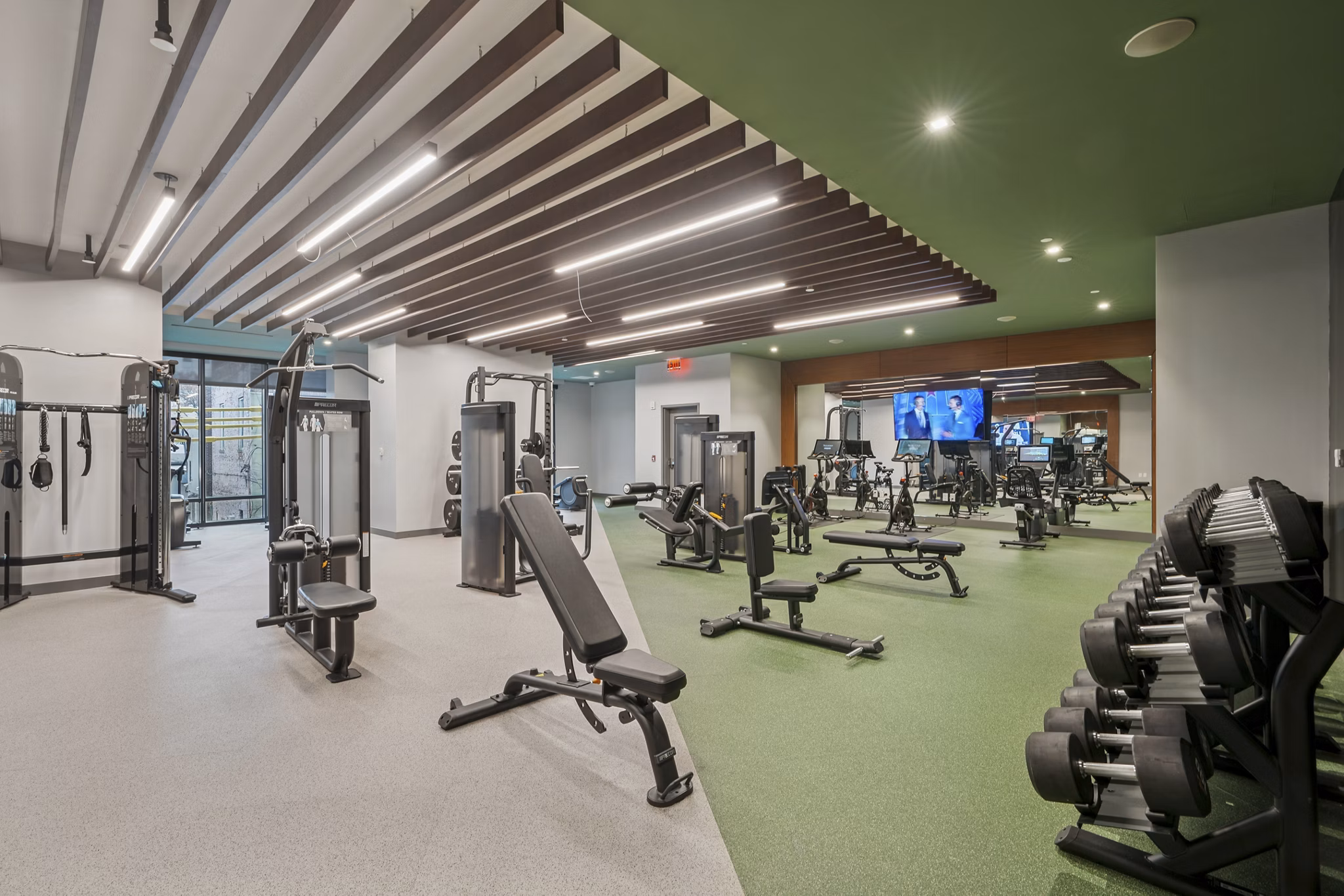 fitness center at The Leaf Apartments 