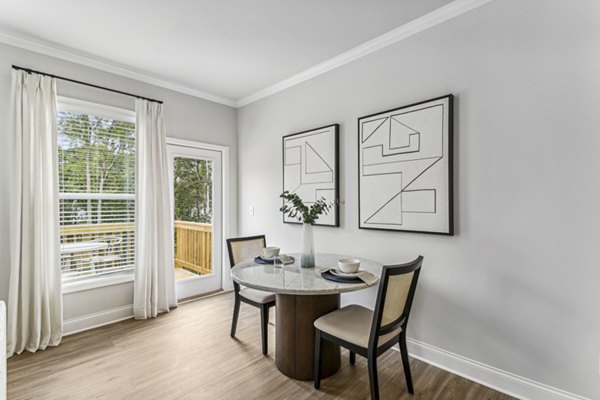 dining room at The Residences on Warren Apartments