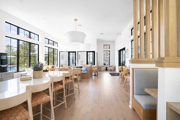 clubhouse at Citizen House East Lake Apartments 