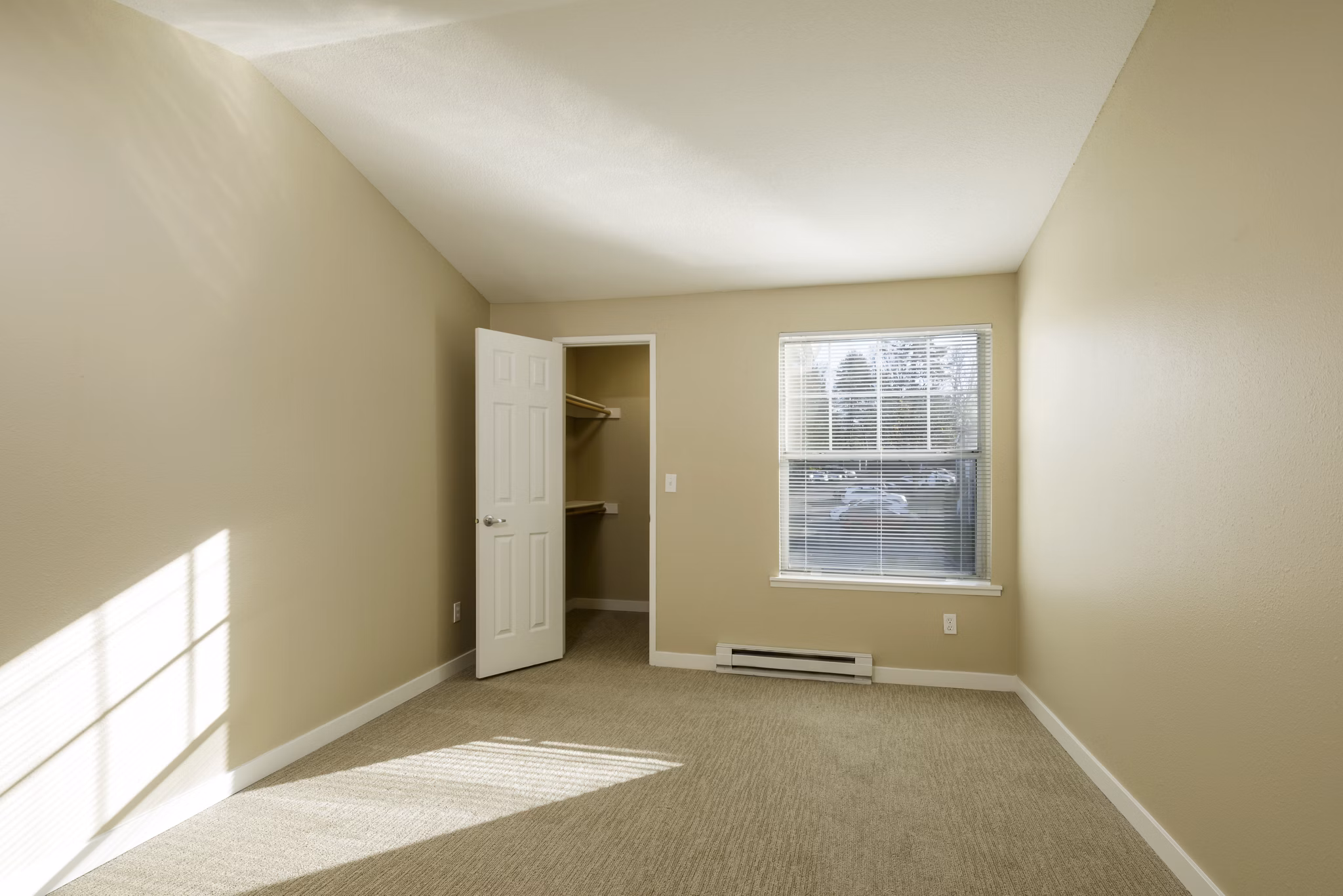 bedroom at Avana Birch Pointe Apartments