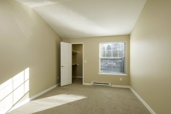 bedroom at Avana Birch Pointe Apartments