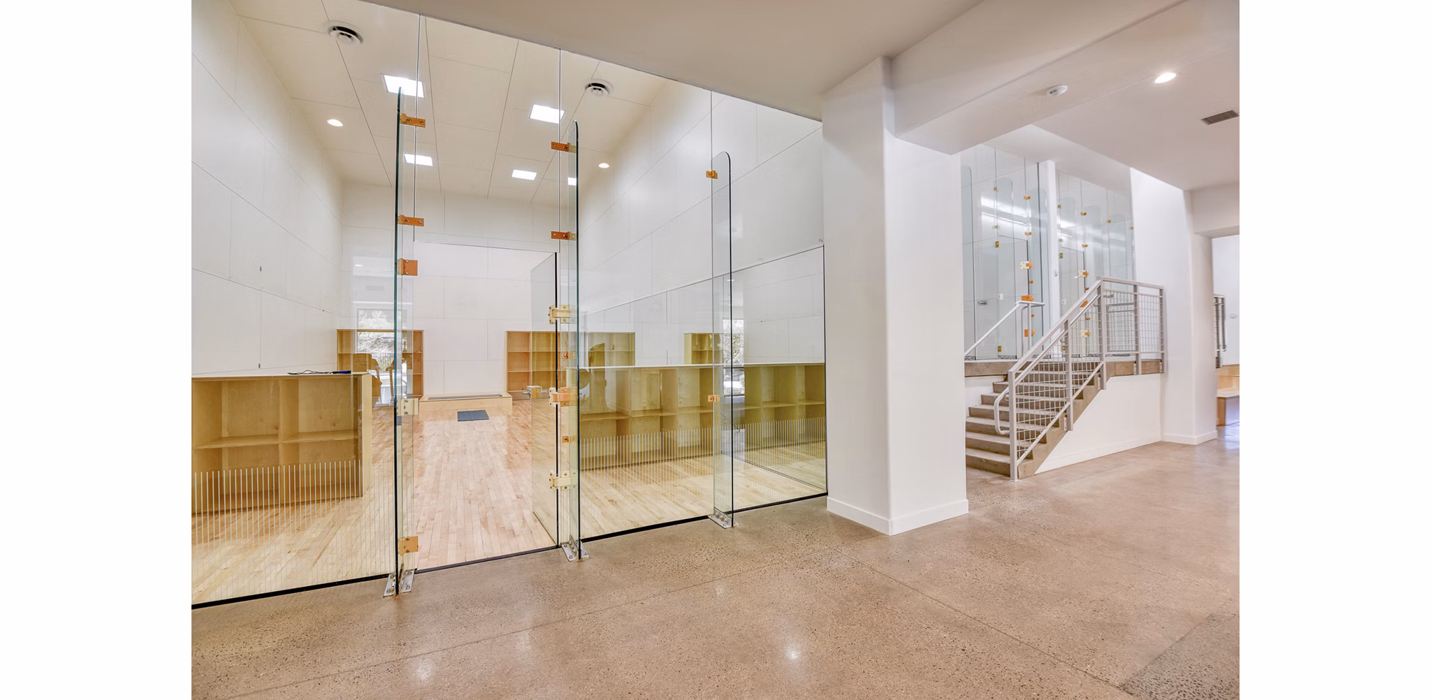 fitness center at San Cierra Apartments