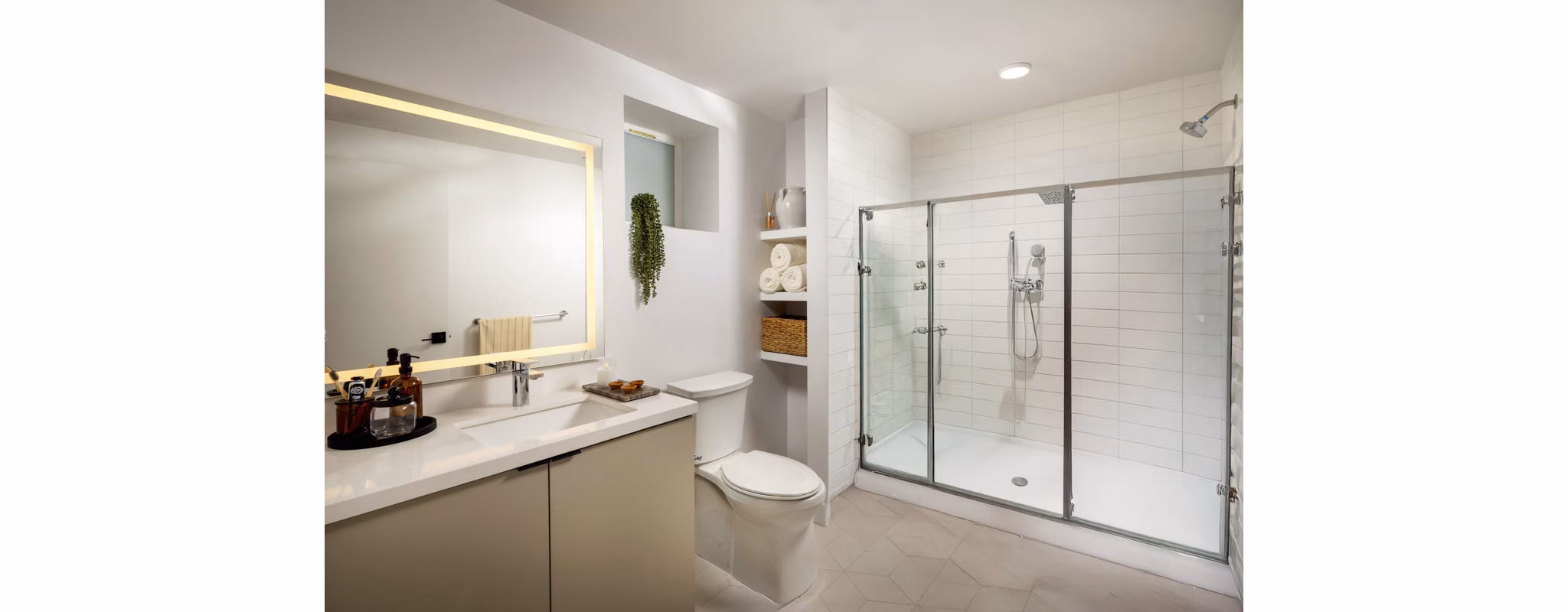 bathroom at LUCA Apartments 