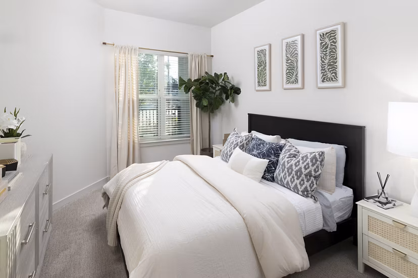 bedroom at Marlowe Brookwood Apartments