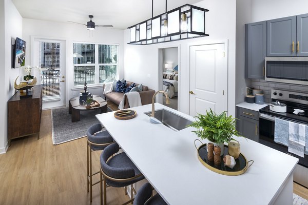 kitchen at Marlowe Brookwood Apartments 